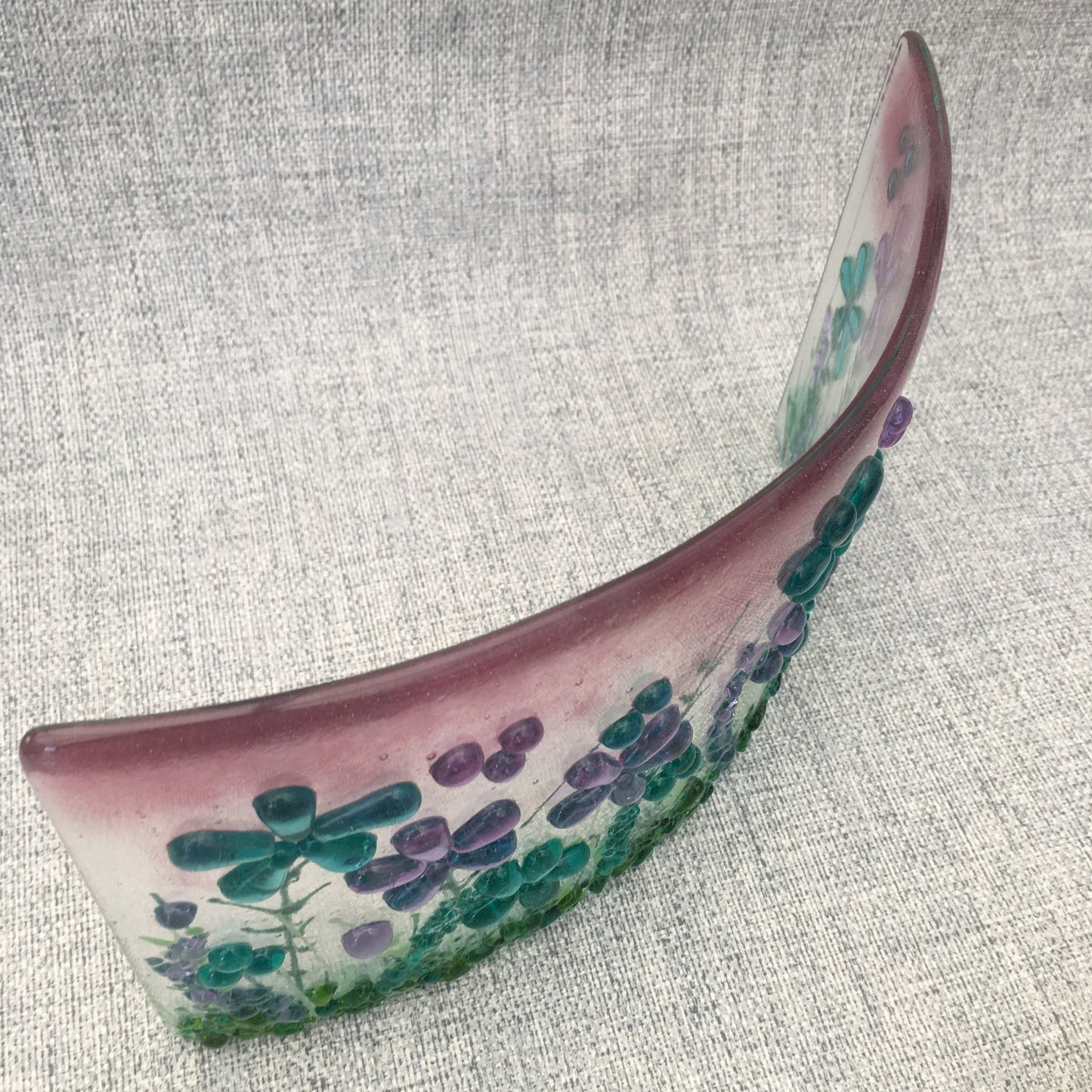 Fused glass free standing floral curve in sweet pink and turquoise 1/2