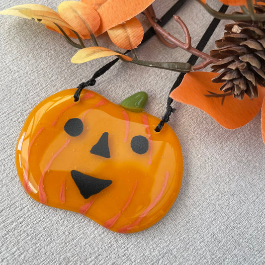 Fused glass Halloween decoration ~ Pumpkin