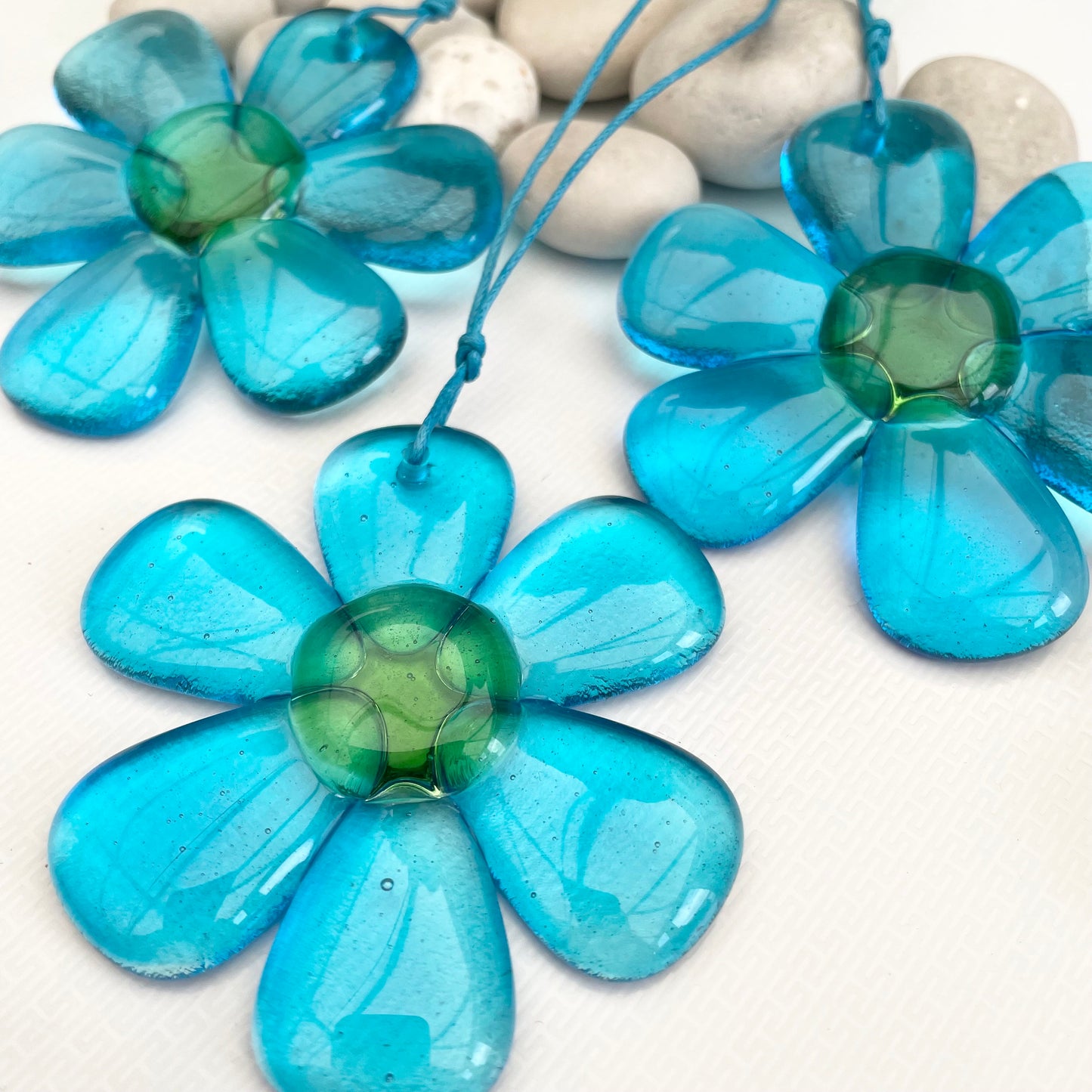 Jelly Flower fused glass suncatcher hanging - Ocean Blue