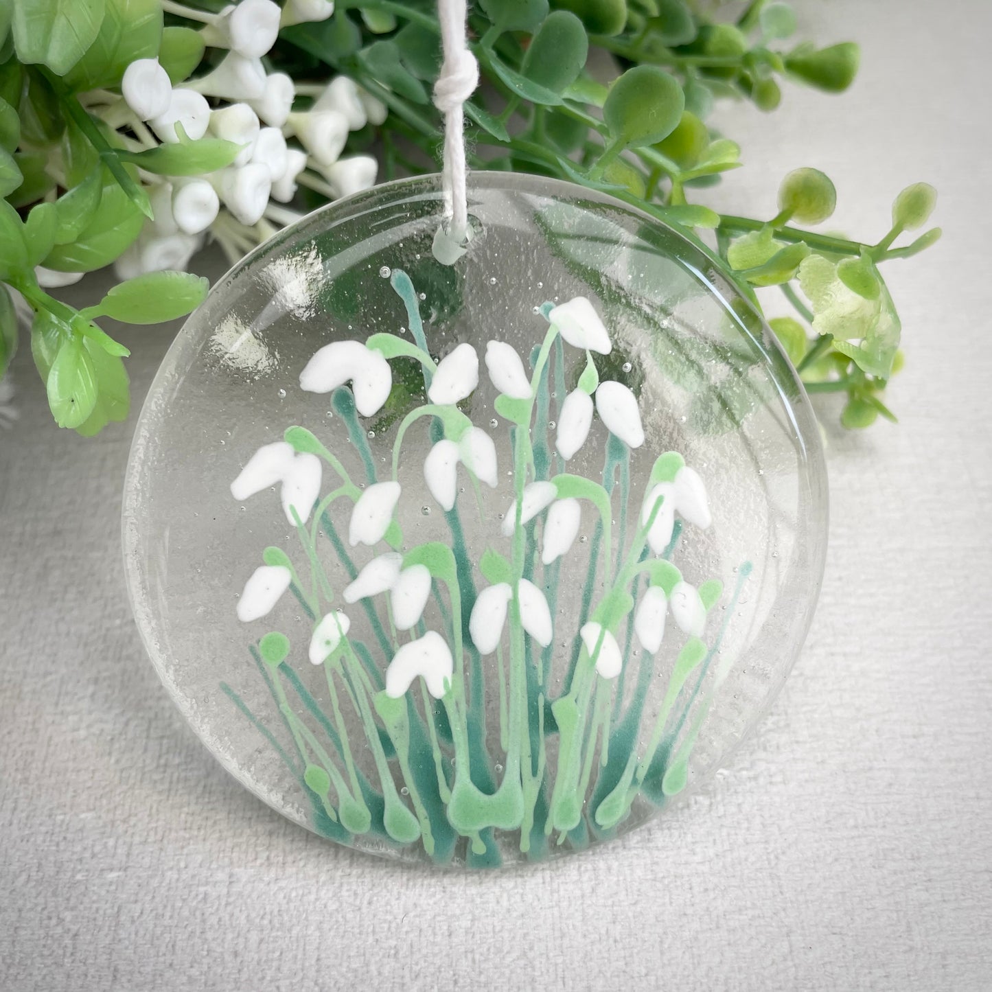 Snowdrops - round decoration