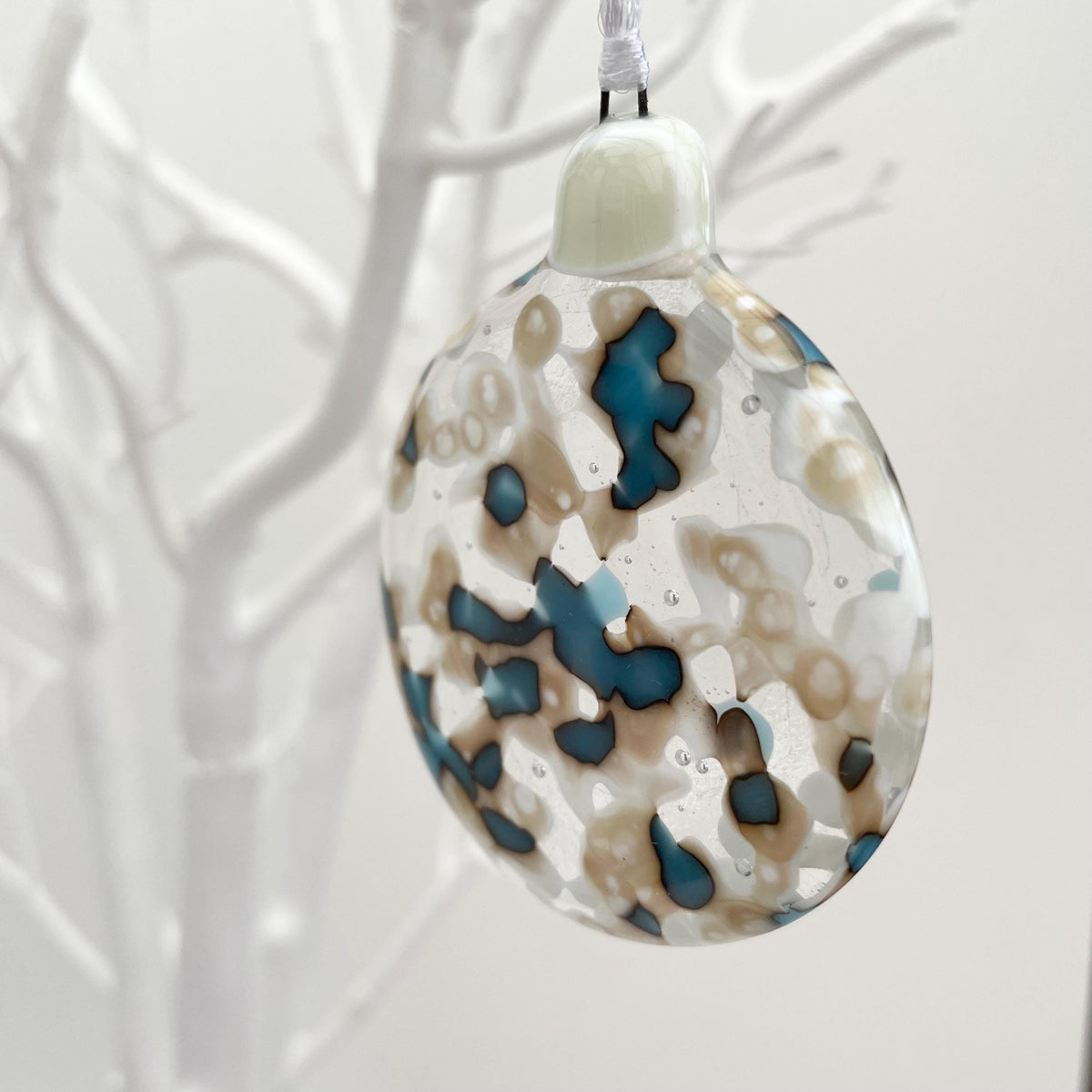 Turquoise & Ivory Bauble